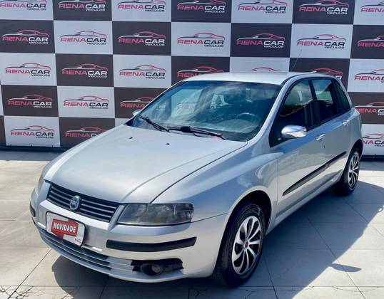 FIAT STILO 1.8 MPI 8V FLEX 4P MANUAL FIAT STILO 1.8 MPI 8V FLEX 4P MANUAL
